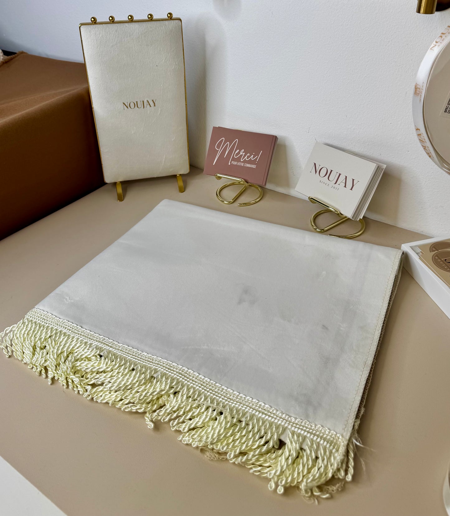 Tapis de prière beige clair